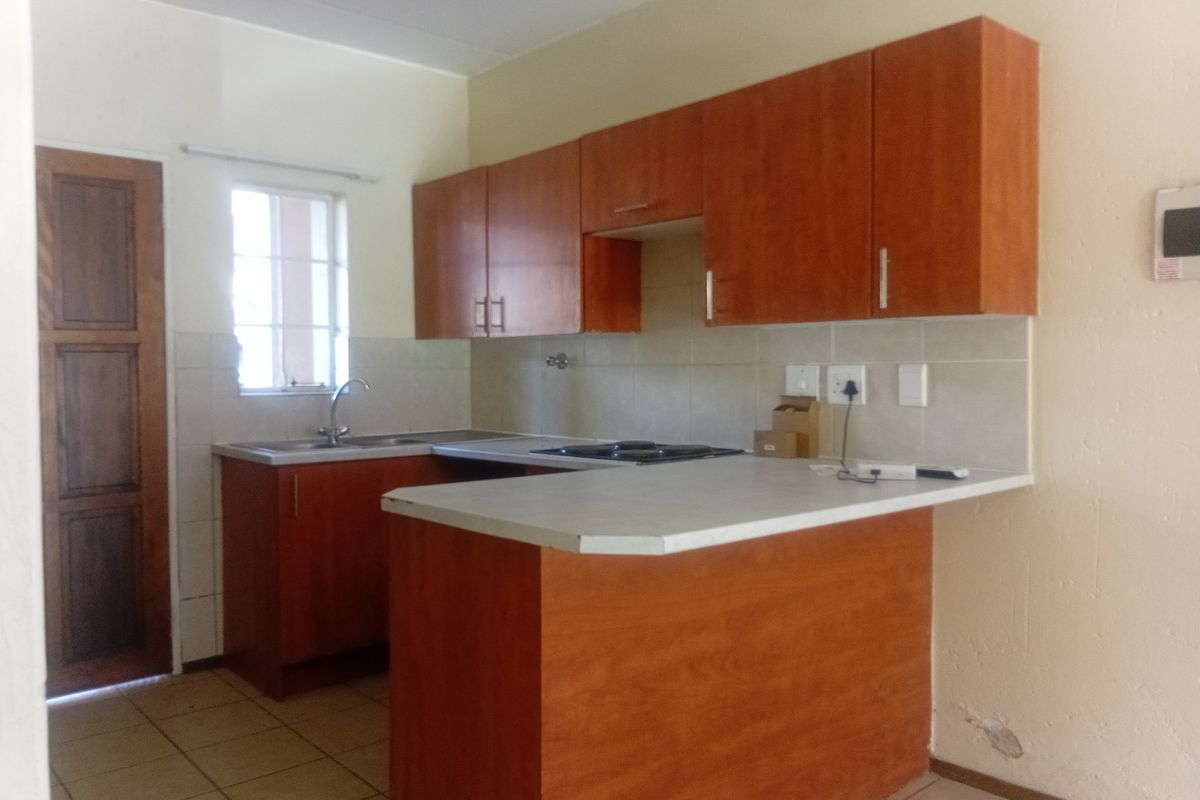 Apartment For Sale In Boksburg - Photo 5