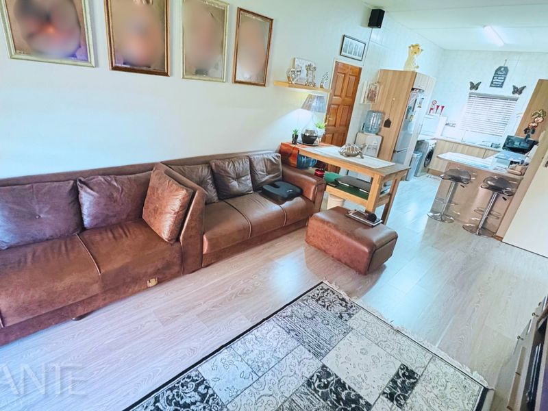 Apartment For Sale In Roodepoort - Photo 7