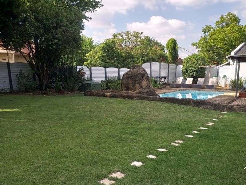 House Rental Monthly In Kempton Park - Photo 1