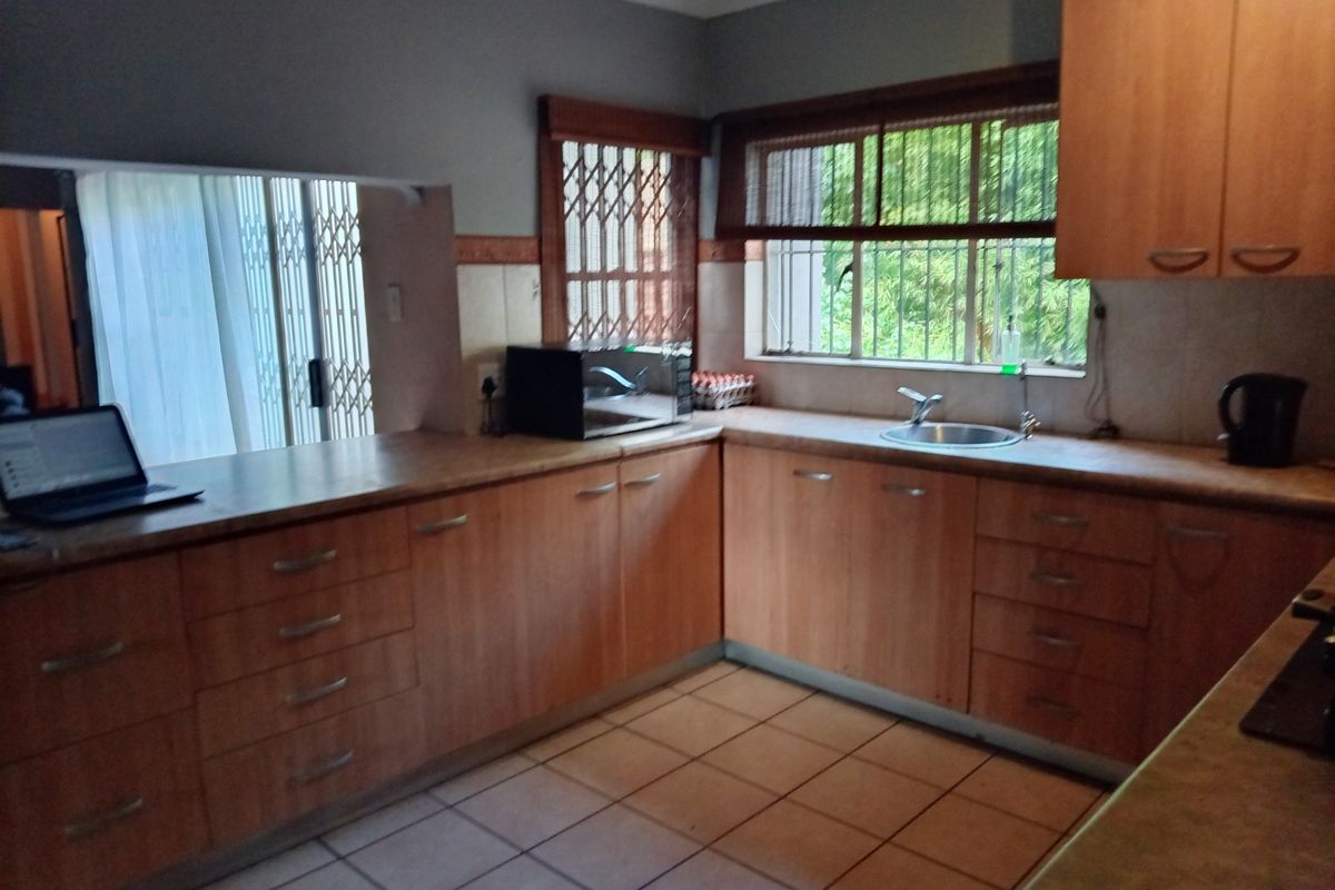 House For Sale In Witbank - Photo 5