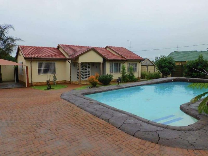 House Rental Monthly In Johannesburg - Photo 2
