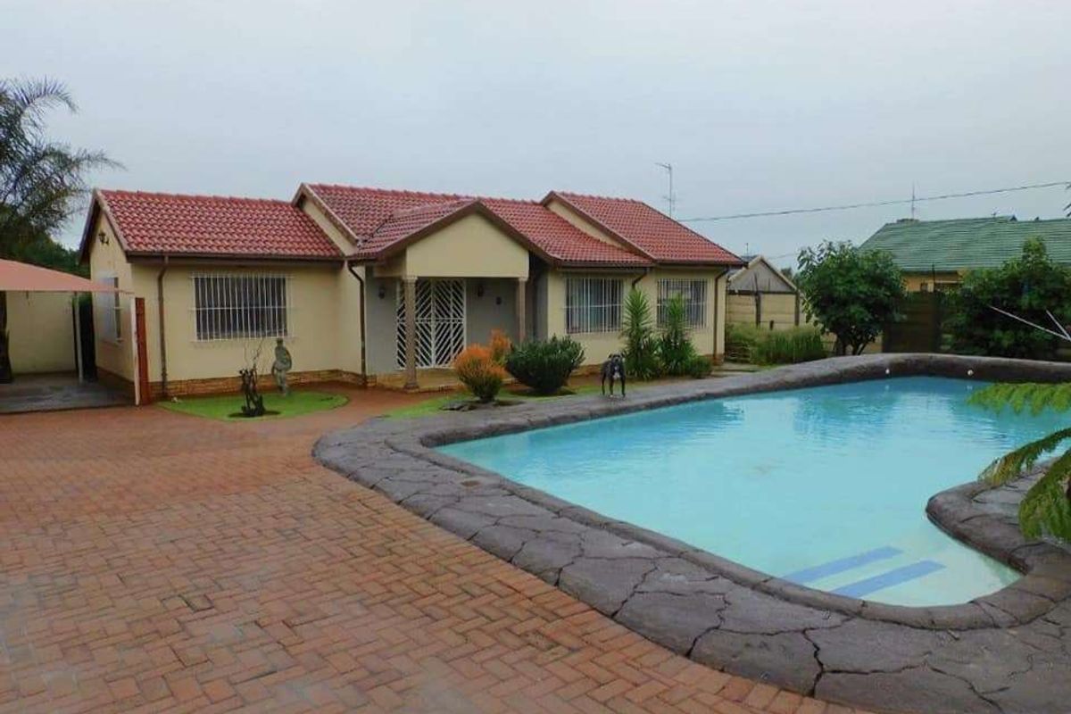 House Rental Monthly In Johannesburg - Photo 2