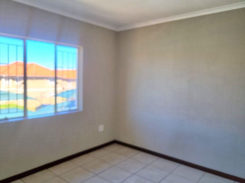 Apartment For Sale In Boksburg - Photo 8