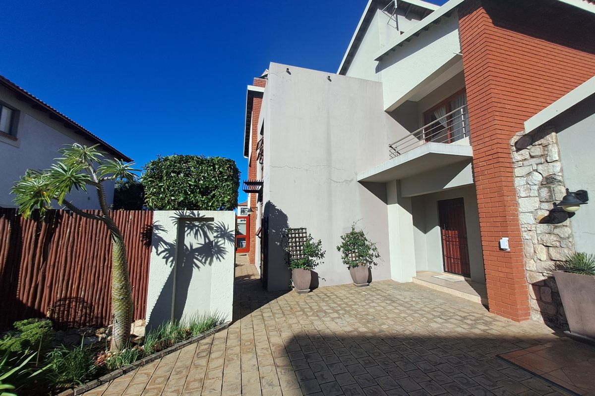 House For Sale In Polokwane - Photo 4