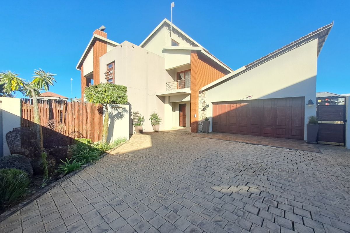 House For Sale In Polokwane - Photo 3