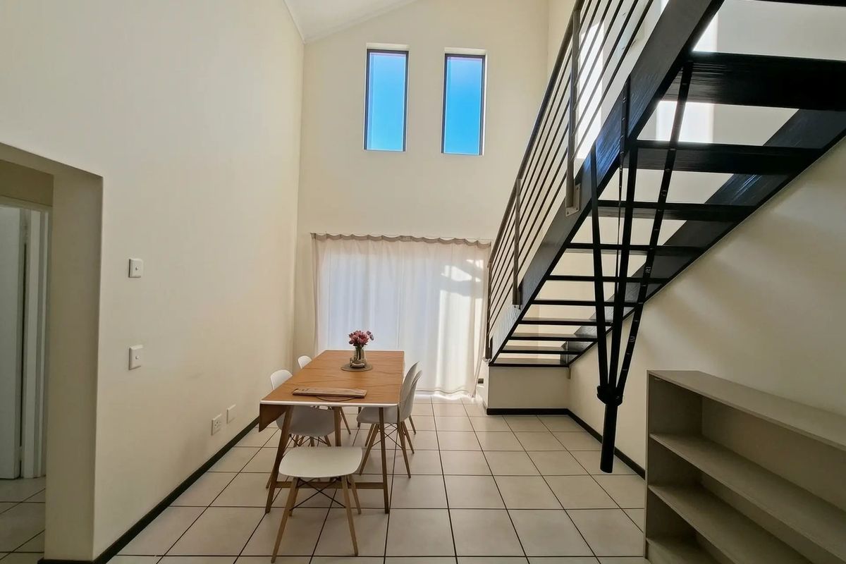Apartment For Sale In Sandton - Photo 2