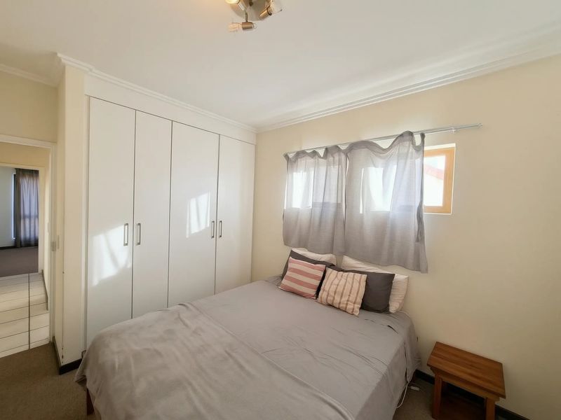 Apartment For Sale In Sandton - Photo 4