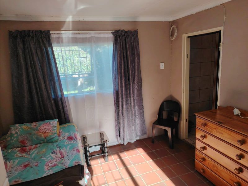 Apartment Rental Monthly In Nigel - Photo 8
