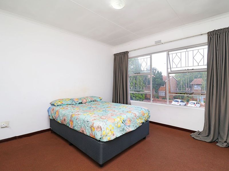 Townhouse For Sale In Sandton - Photo 7