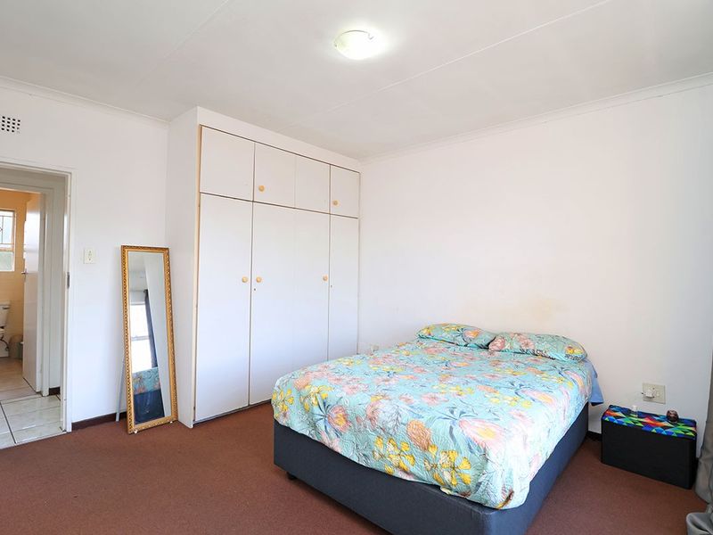 Townhouse For Sale In Sandton - Photo 9