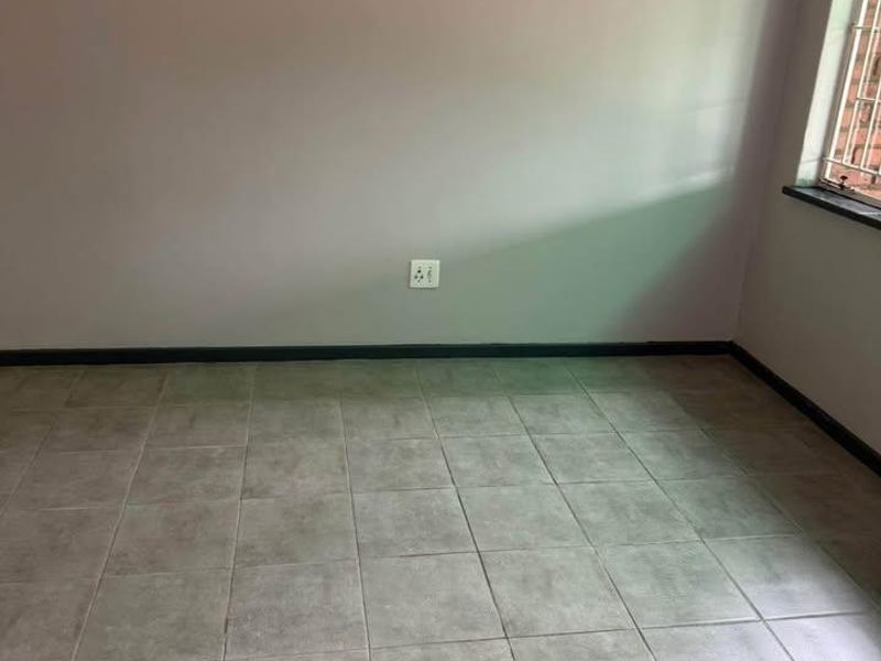 Townhouse Rental Monthly In Boksburg - Photo 9