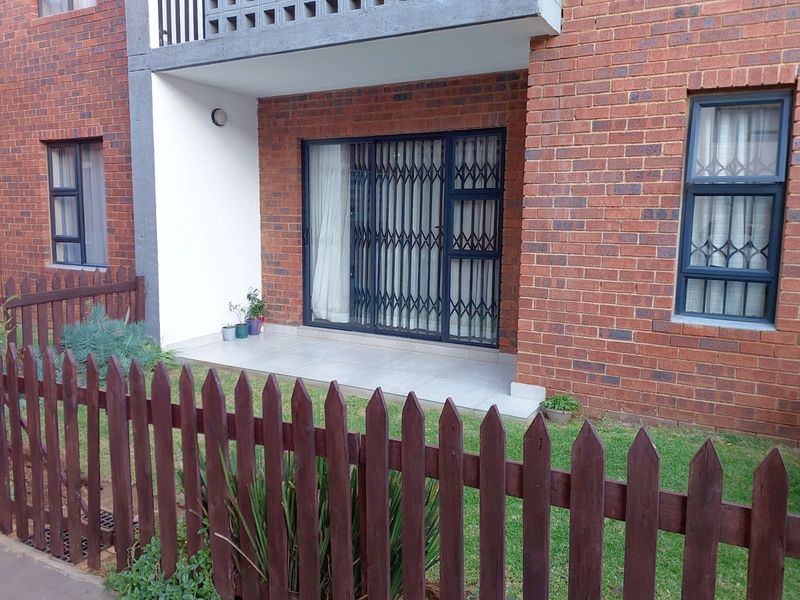 Apartment Rental Monthly In Boksburg - Photo 2