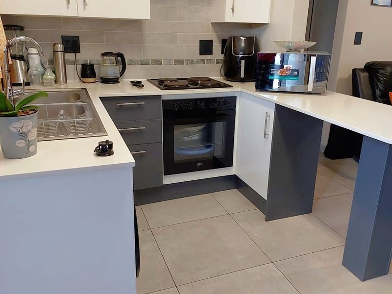 Apartment Rental Monthly In Boksburg - Photo 5