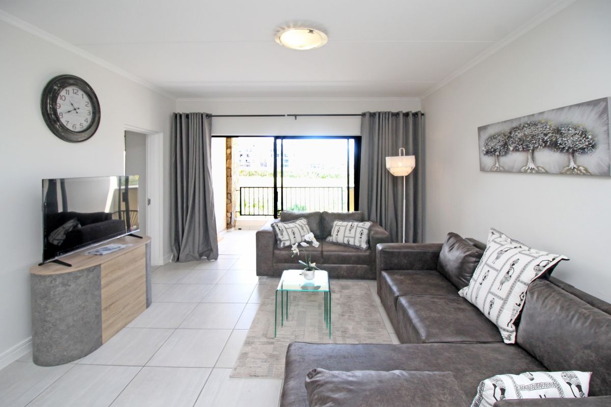 Apartment Rental Monthly In Midrand - Photo 2