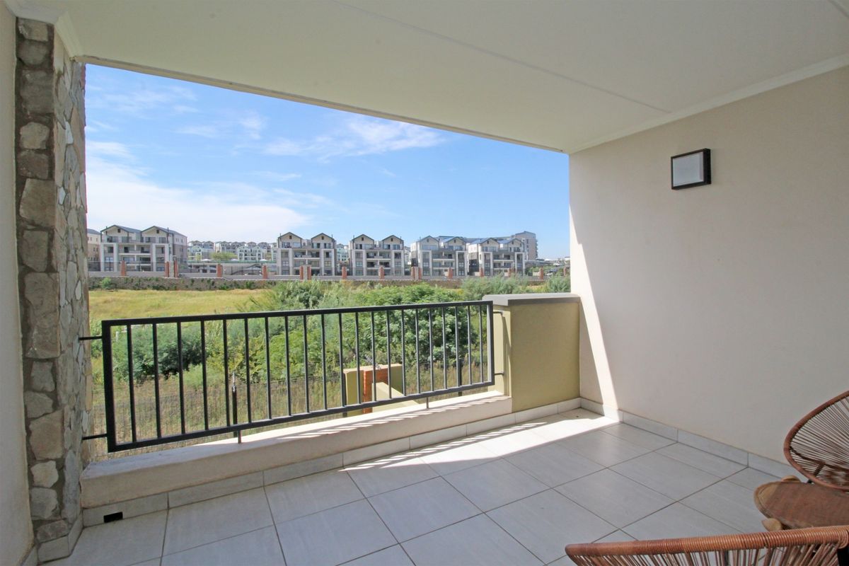 Apartment Rental Monthly In Midrand - Photo 3