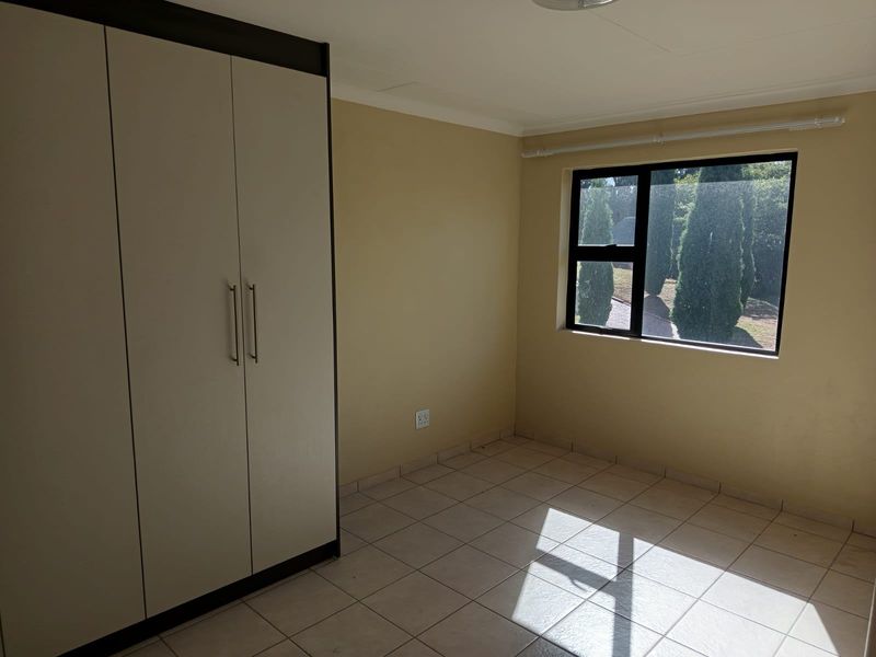 Apartment For Sale In Benoni - Photo 10