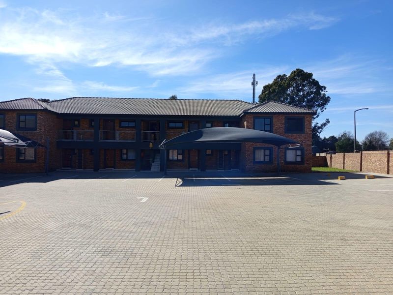 Apartment For Sale In Benoni - Photo 1