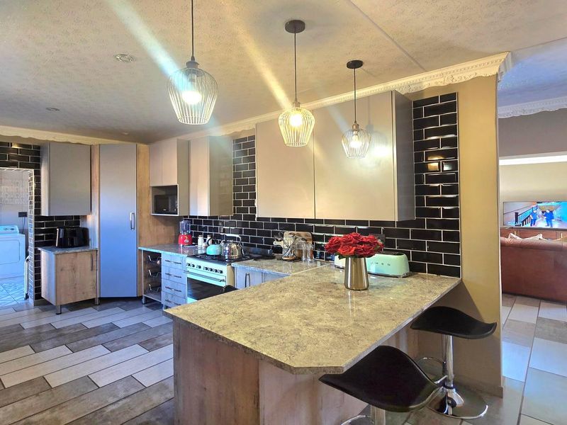 House For Sale In Middelburg - Photo 4