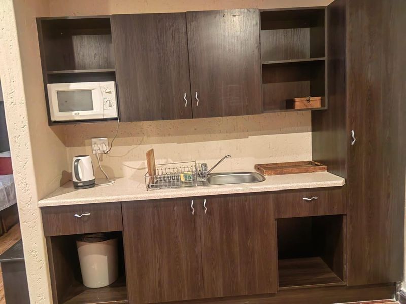Apartment Rental Monthly In Midrand - Photo 4