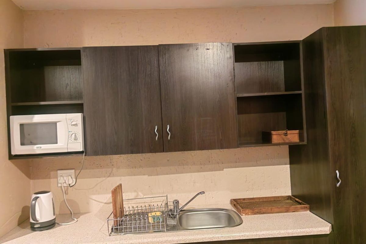 Apartment Rental Monthly In Midrand - Photo 5