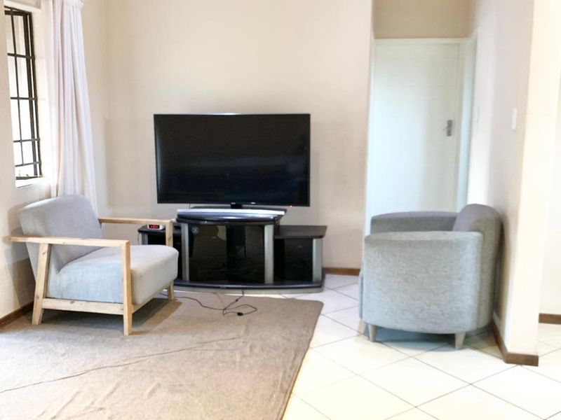 Apartment Rental Monthly In Midrand - Photo 10