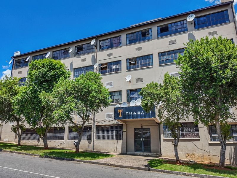 Apartment For Sale In Johannesburg - Photo 7