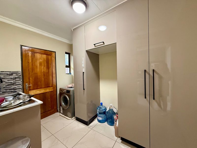 Townhouse Rental Monthly In Bloemfontein - Photo 6