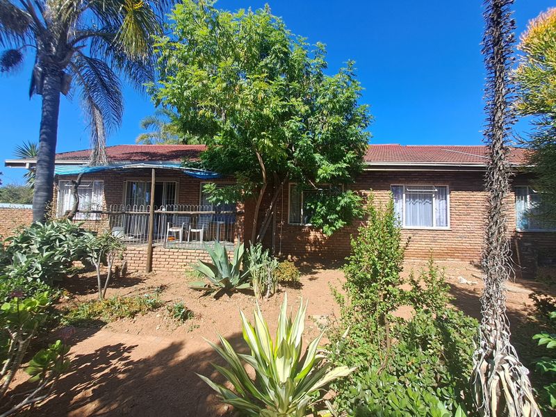 House For Sale In Polokwane - Photo 4