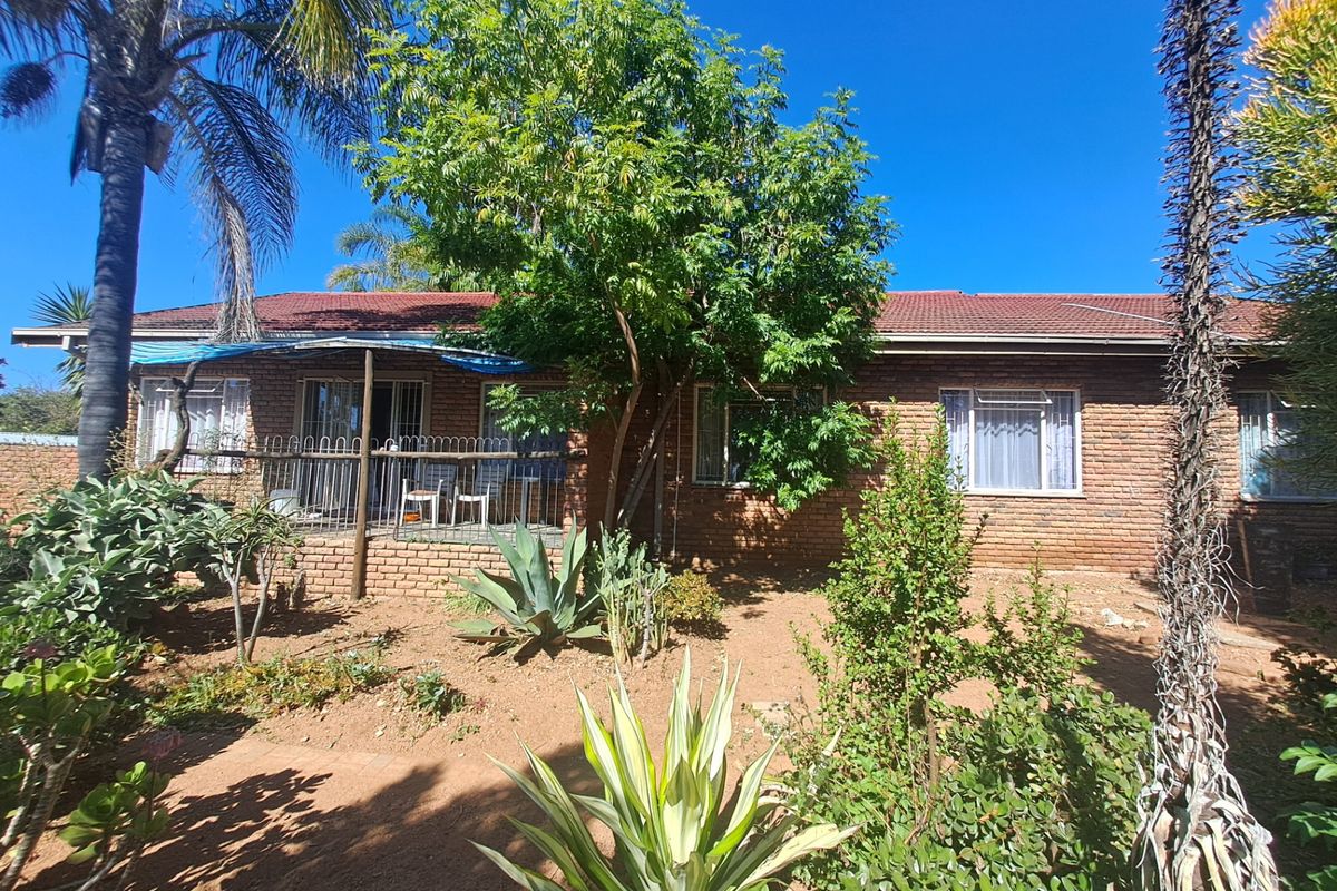 House For Sale In Polokwane - Photo 4