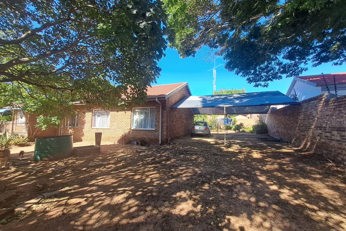 House For Sale In Polokwane - Photo 5