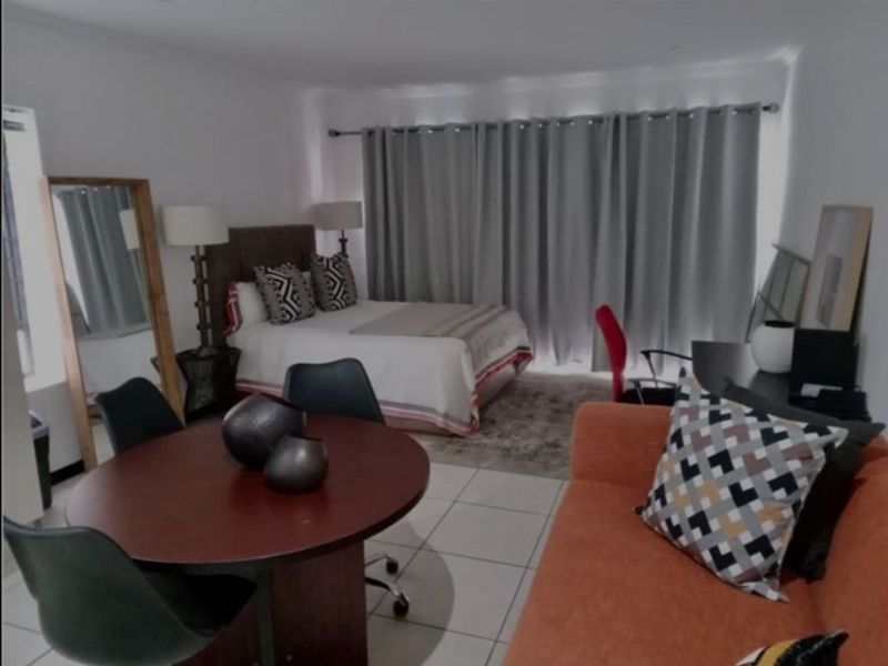 Apartment Rental Monthly In Sandton - Photo 5