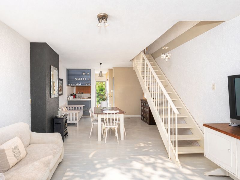 Townhouse For Sale In Pretoria - Photo 5
