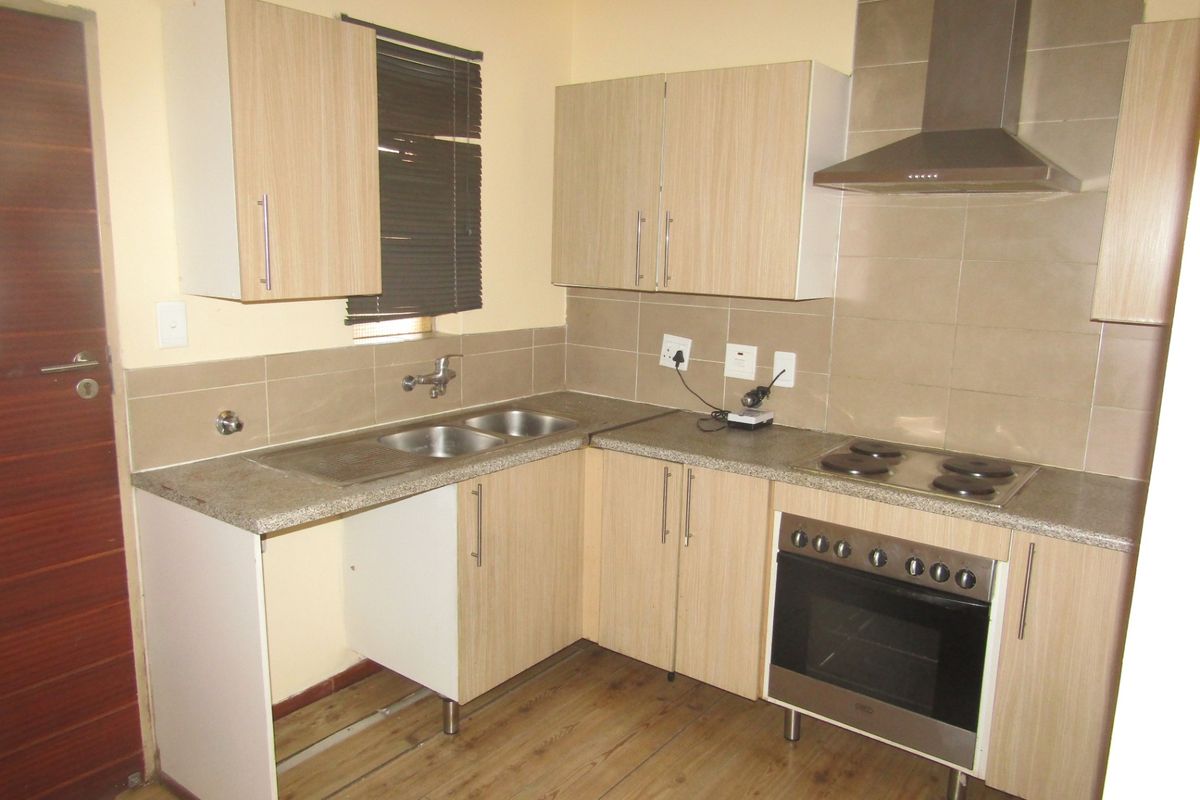 Apartment Rental Monthly In Centurion - Photo 2