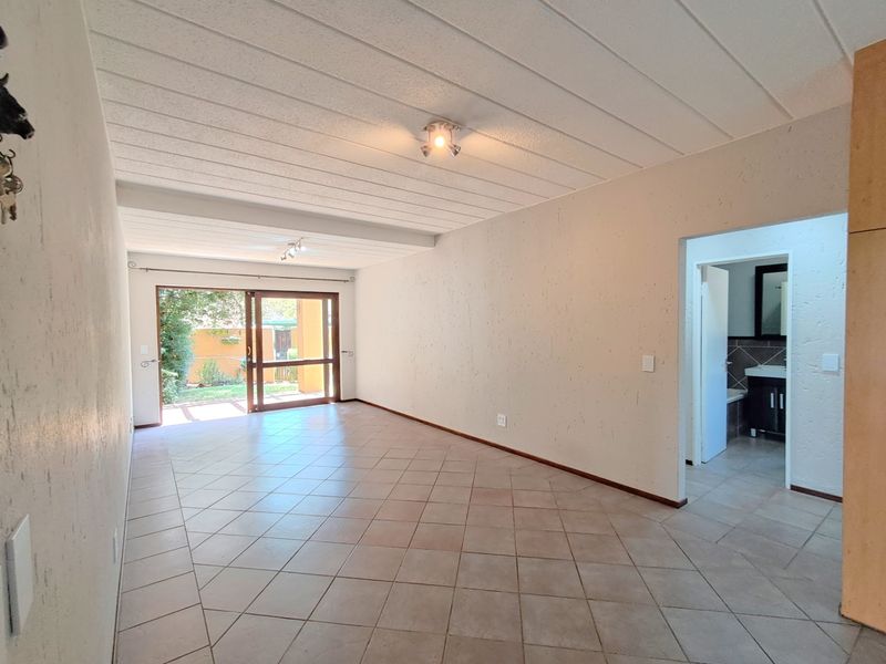 Apartment Rental Monthly In Sandton - Photo 4