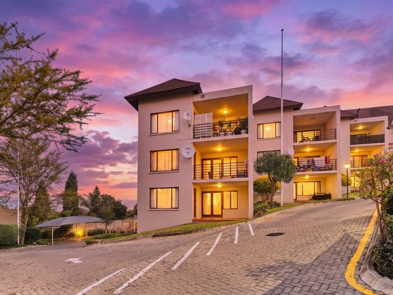 Apartment For Sale In Randburg - Photo 2