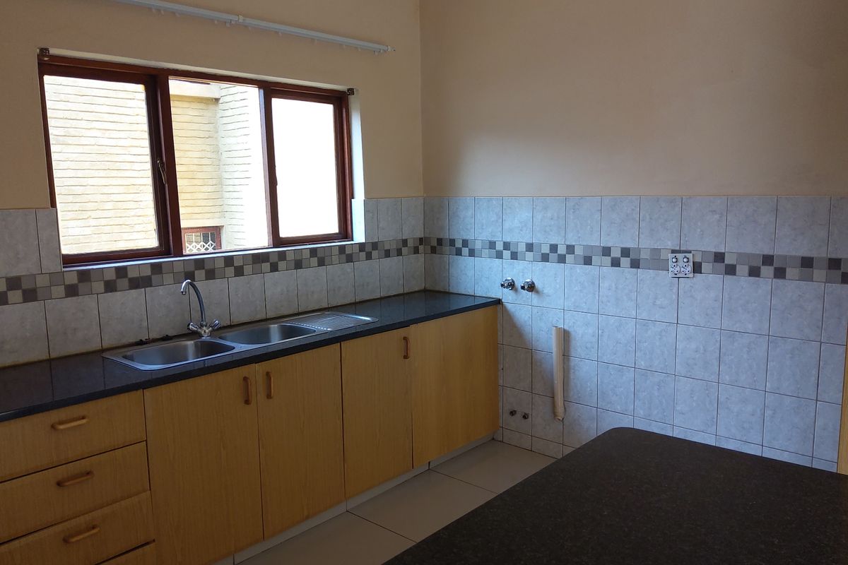 Apartment Rental Monthly In Tzaneen - Photo 4