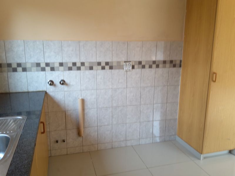Apartment Rental Monthly In Tzaneen - Photo 5