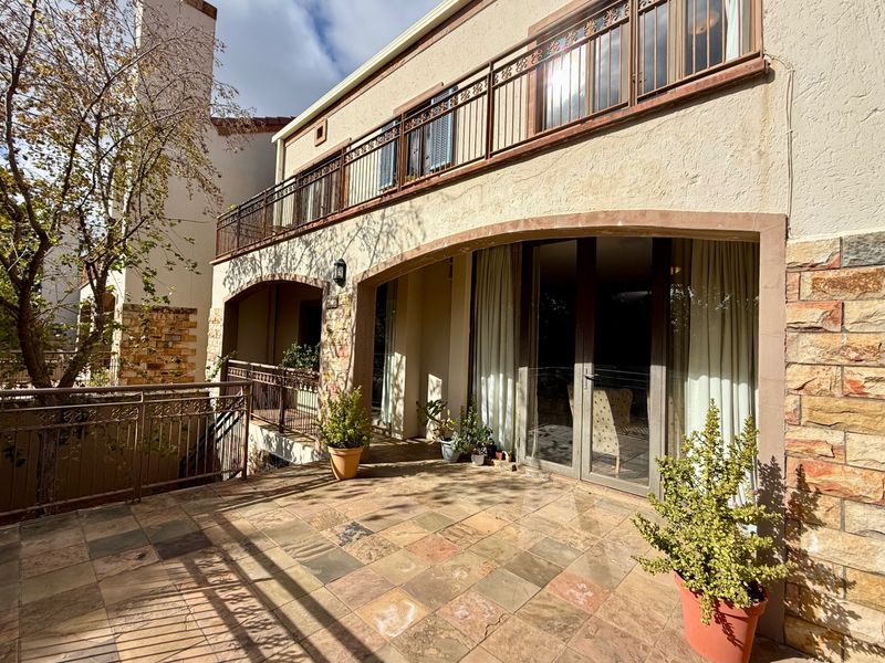 Townhouse For Sale In Bloemfontein - Photo 8