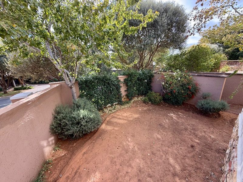 Townhouse For Sale In Bloemfontein - Photo 10