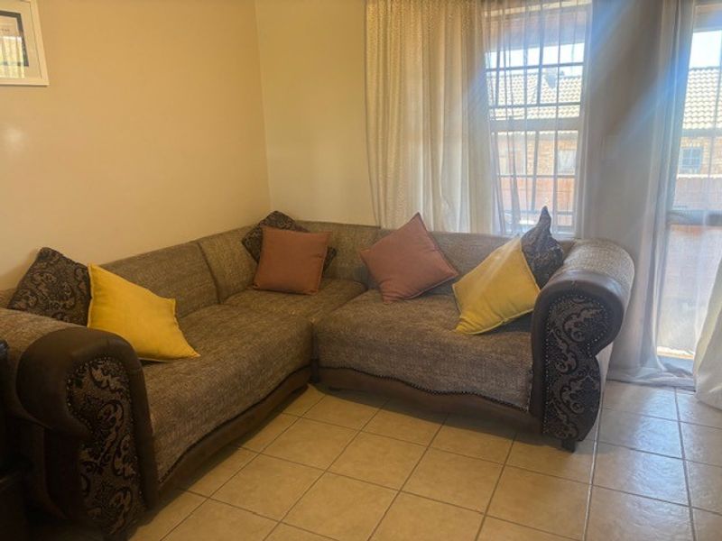 Apartment For Sale In Midrand - Photo 8