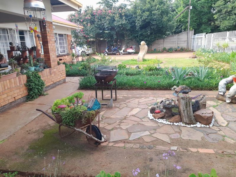 House For Sale In Vereeniging - Photo 8