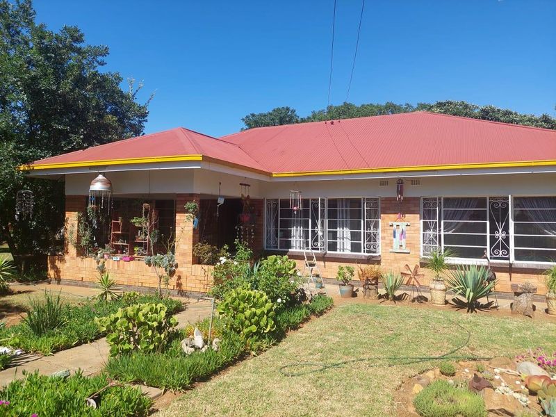 House For Sale In Vereeniging - Photo 4