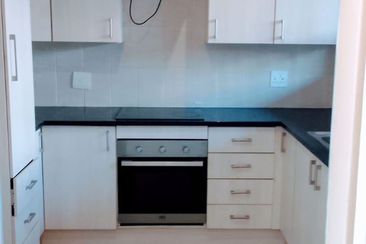 Townhouse Rental Monthly In Sandton - Photo 5