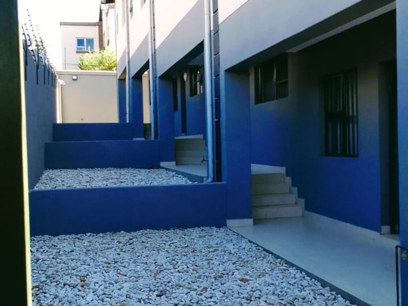 Townhouse Rental Monthly In Sandton - Photo 3