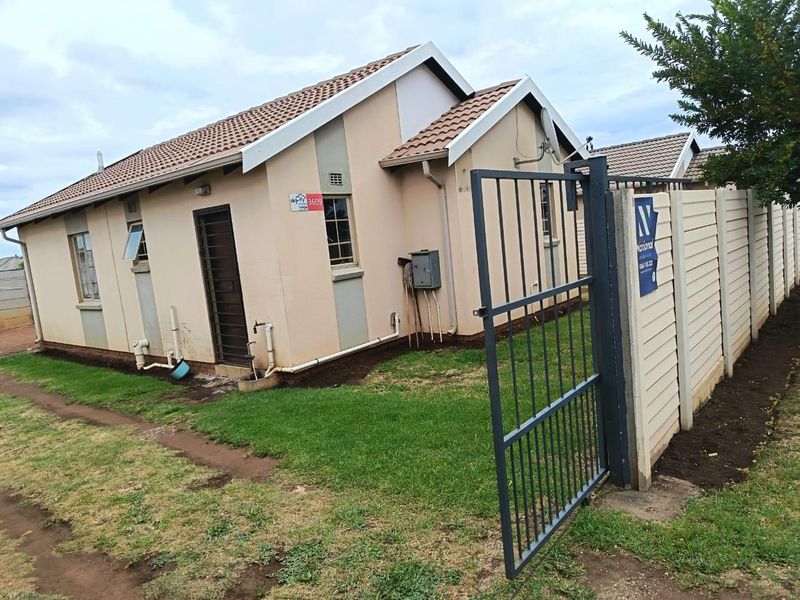 House For Sale In Alberton - Photo 5