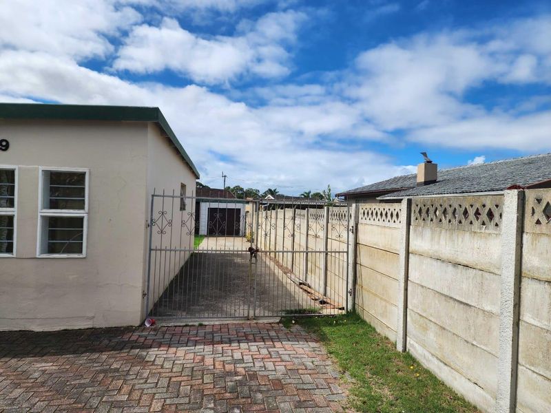 House Rental Monthly In Port Elizabeth - Photo 6