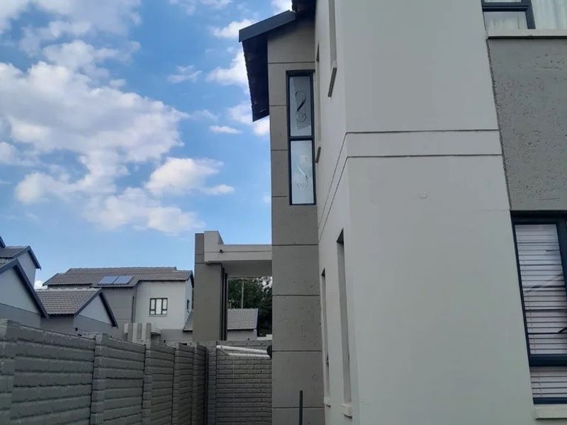 Cluster Rental Monthly In Sandton - Photo 7