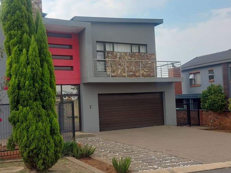 House For Sale In Midrand - Photo 4