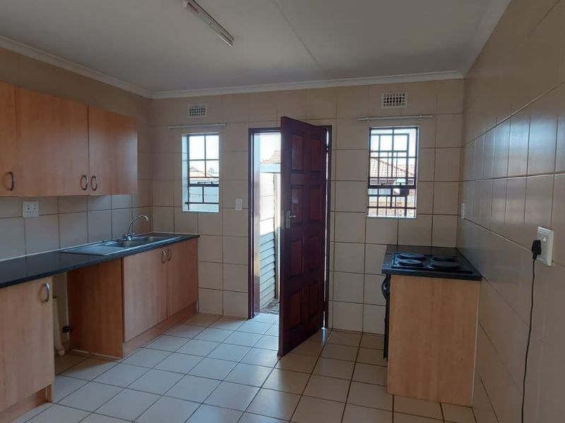 House For Sale In Midrand - Photo 10