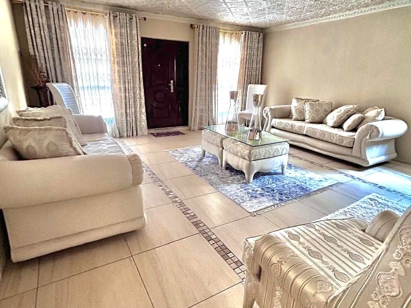 Cluster Rental Monthly In Midrand - Photo 4